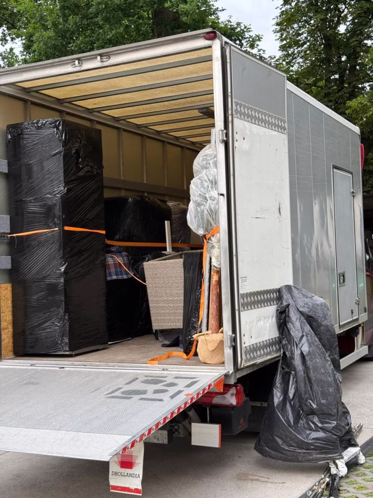 Przeprowadzki mieszkań i domów Bydgoszcz – Super Przeprowadzki Mario Przeprowadzki mieszkań i domów Bydgoszcz – Super Przeprowadzki Mario